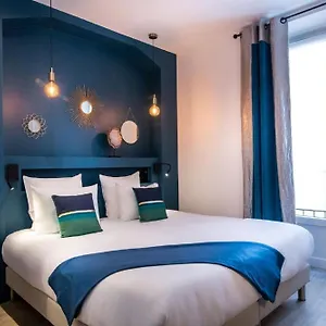 *** Hotel Royal Opera France